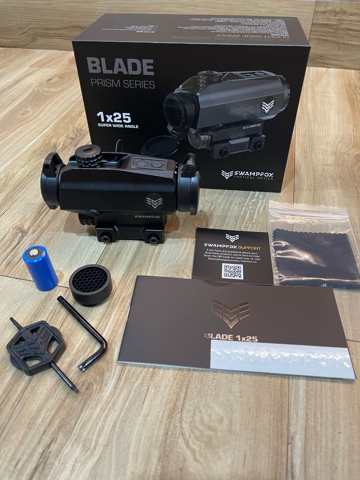 Swampfox BLADE 1X25 Prism Scopes Tactical Red Dot