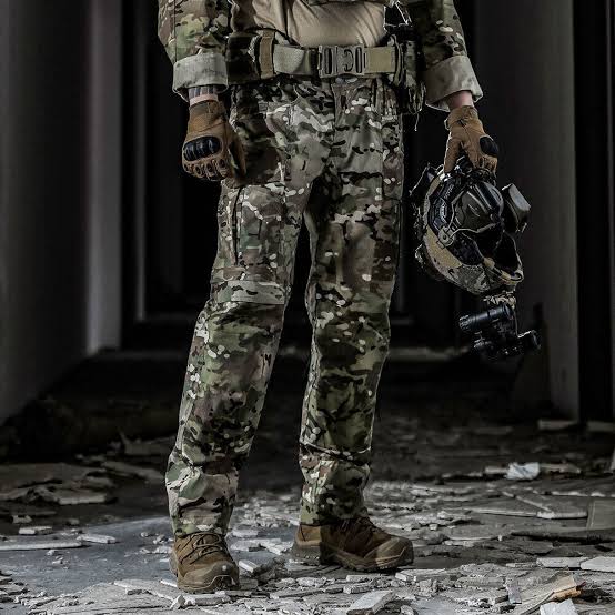 Military & Outdoor Footwear