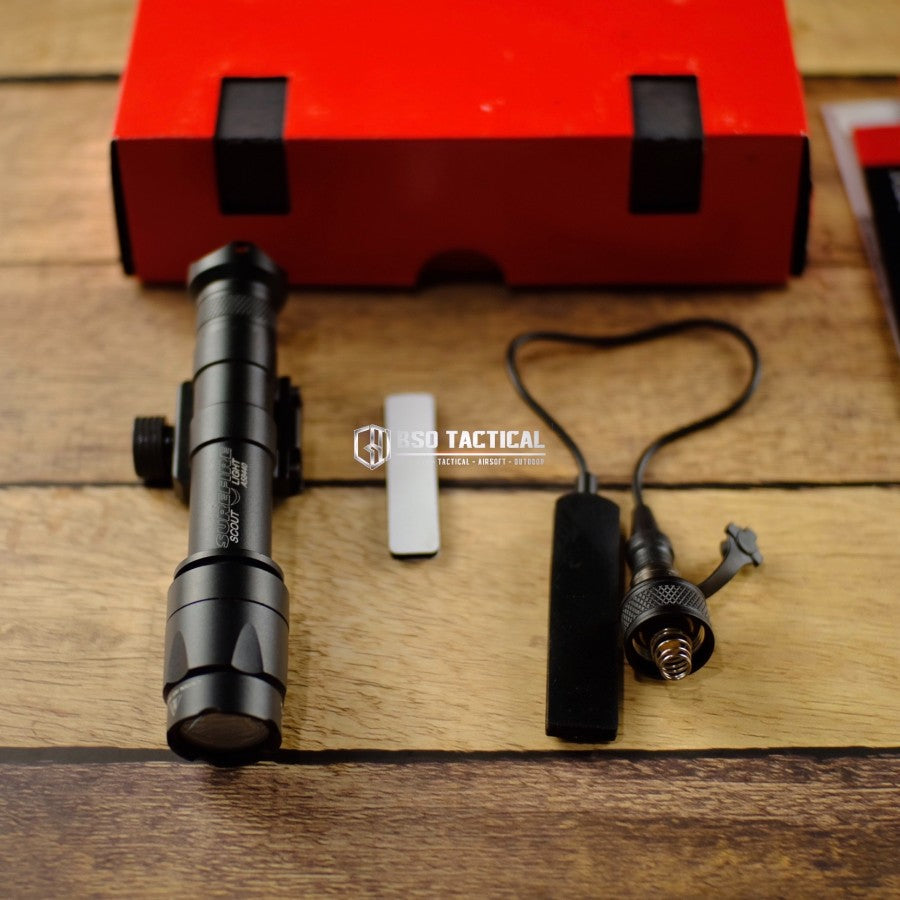 Senter Tactical SF M600 340LM Tactical Flashlight