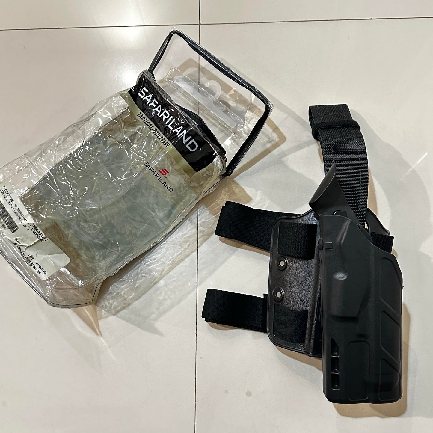 Safariland Holster Tactical 7384 ALS/SLS GL Series 17/22 with Flashlight Drop Leg Double Strap Left Hand ORIGINAL